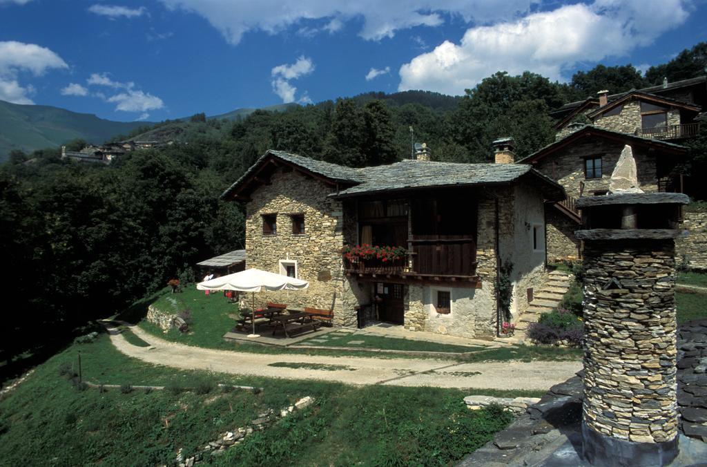 Monolocale Gemma Locanda Codirosso Stroppo Экстерьер фото